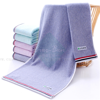 China Custom royal velvet towels Bulk Wholesale Oversized Purple Beige Bamboo Luxury Sweat Towels Exporter